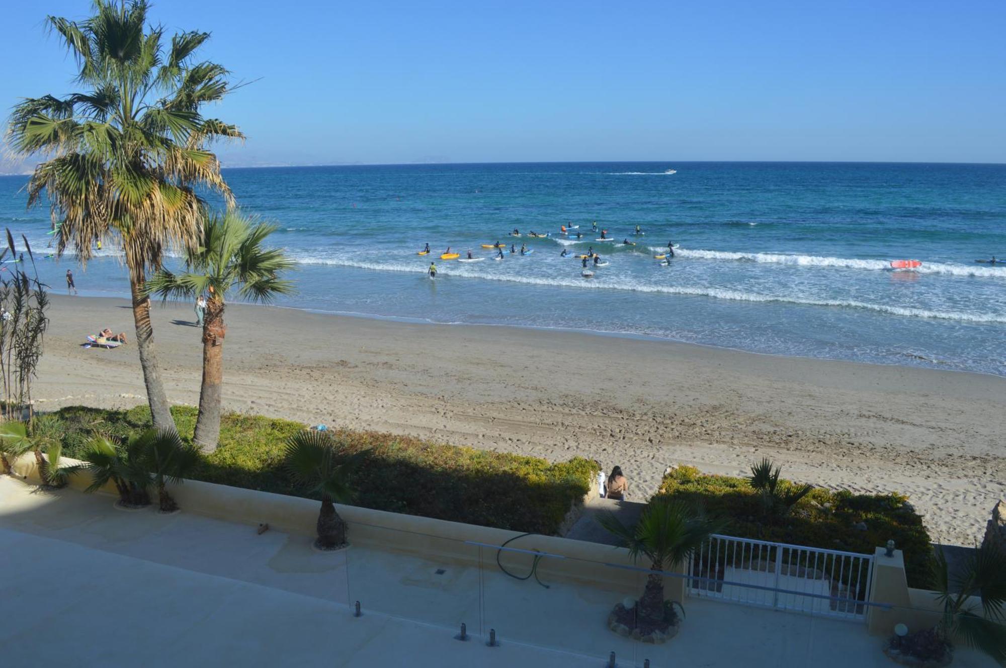 Excepcional Apartamento Amanecer Al Borde De Playa Y Mar, En Chalet Roquetes アリカンテ エクステリア 写真
