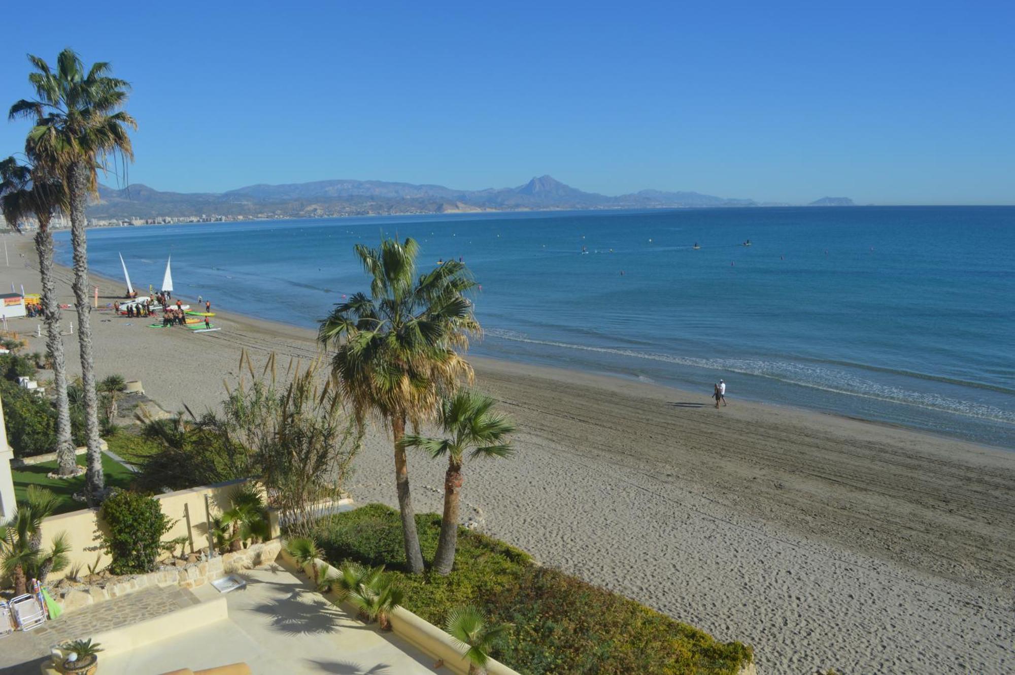 Excepcional Apartamento Amanecer Al Borde De Playa Y Mar, En Chalet Roquetes アリカンテ エクステリア 写真