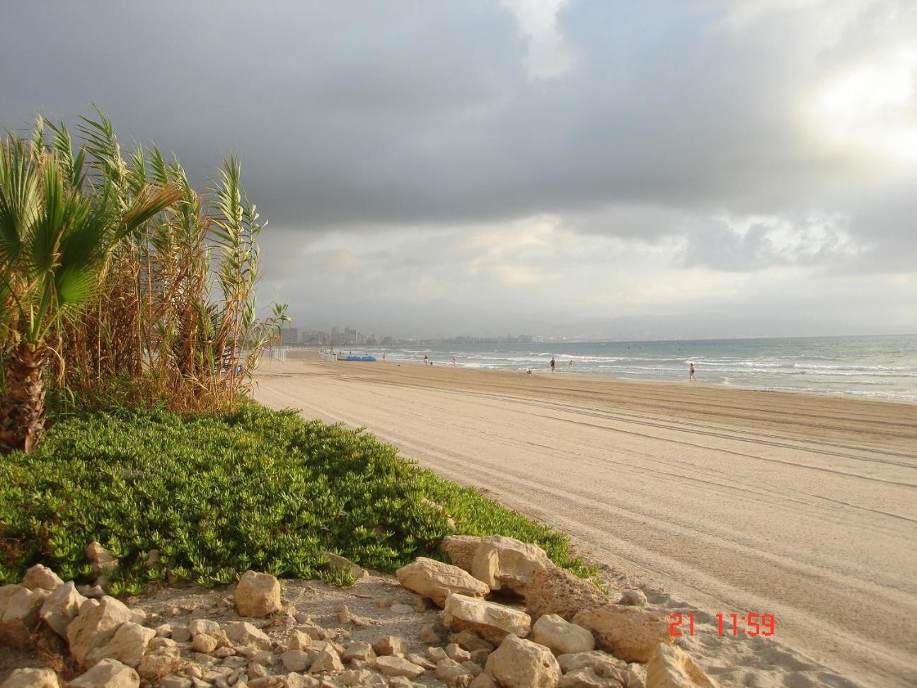 Excepcional Apartamento Amanecer Al Borde De Playa Y Mar, En Chalet Roquetes アリカンテ エクステリア 写真