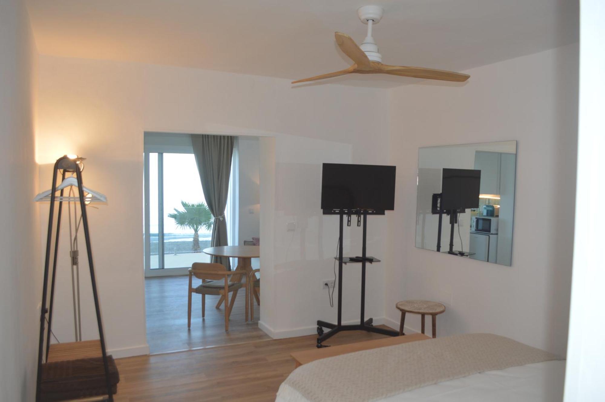 Excepcional Apartamento Amanecer Al Borde De Playa Y Mar, En Chalet Roquetes アリカンテ エクステリア 写真