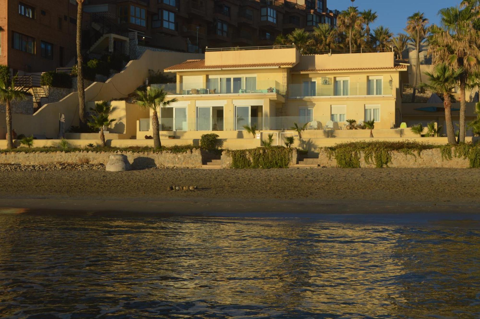 Excepcional Apartamento Amanecer Al Borde De Playa Y Mar, En Chalet Roquetes アリカンテ エクステリア 写真
